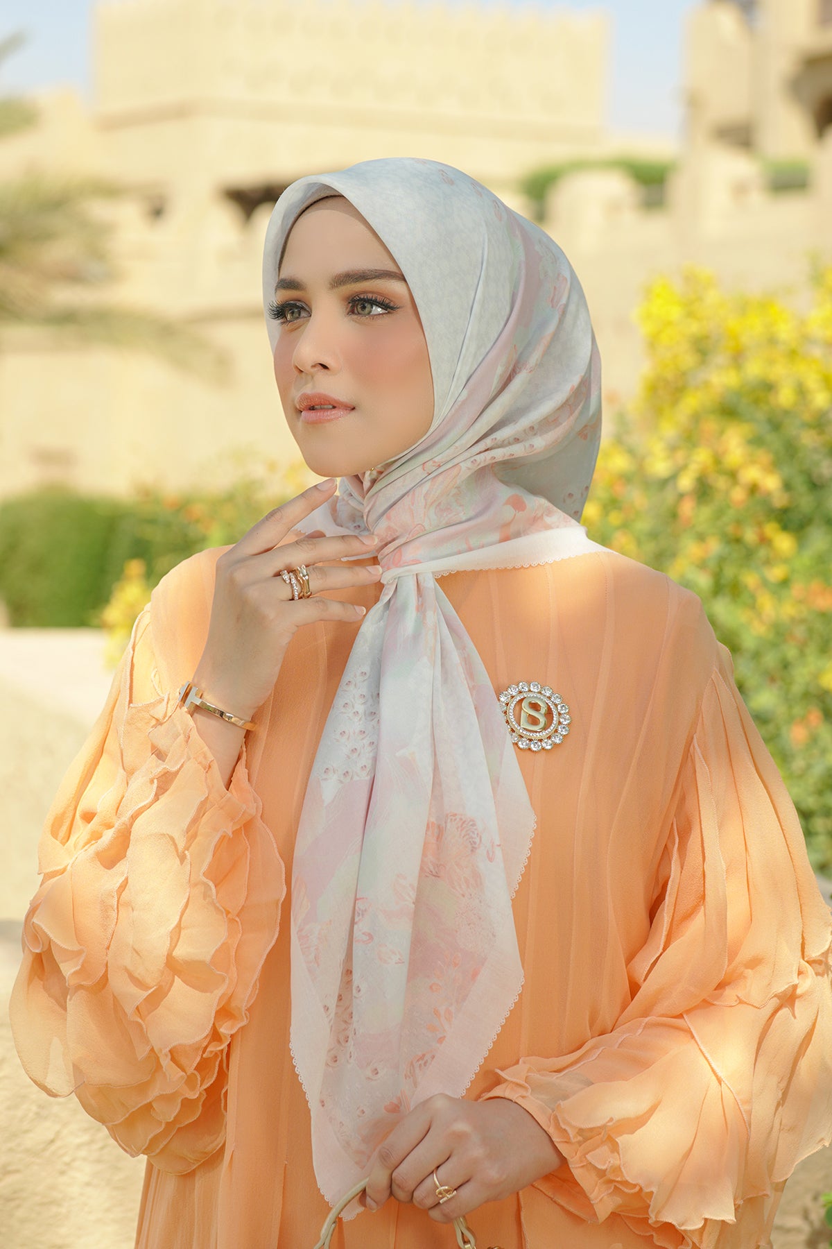 Women's Basic Scarves - Buttonscarves