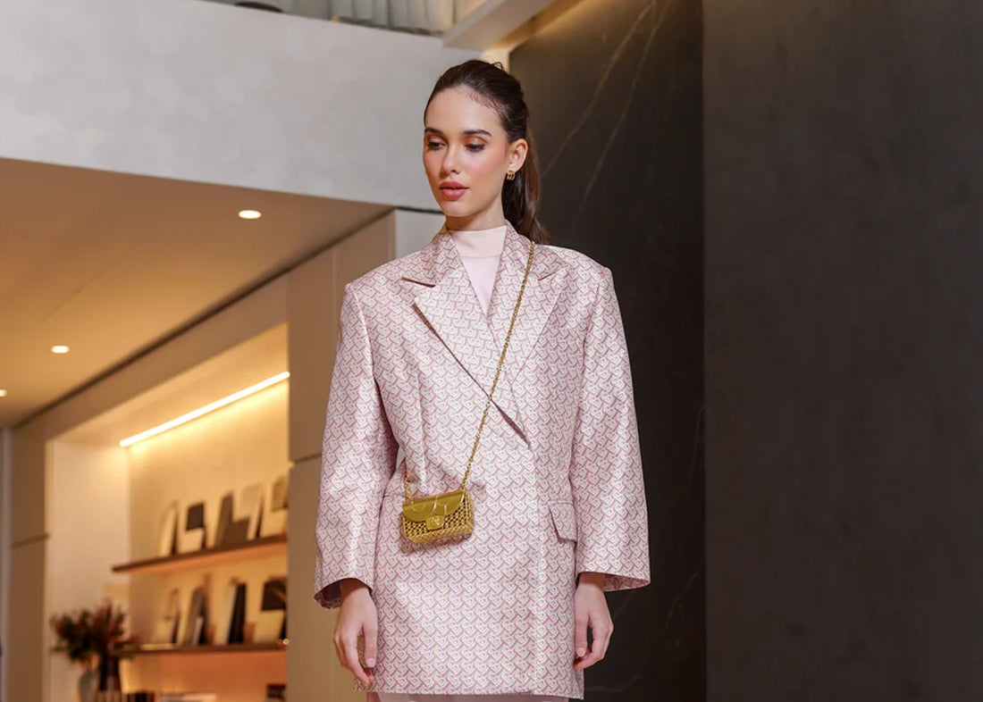 OOTD yang Sophisticated dengan Micro Bag