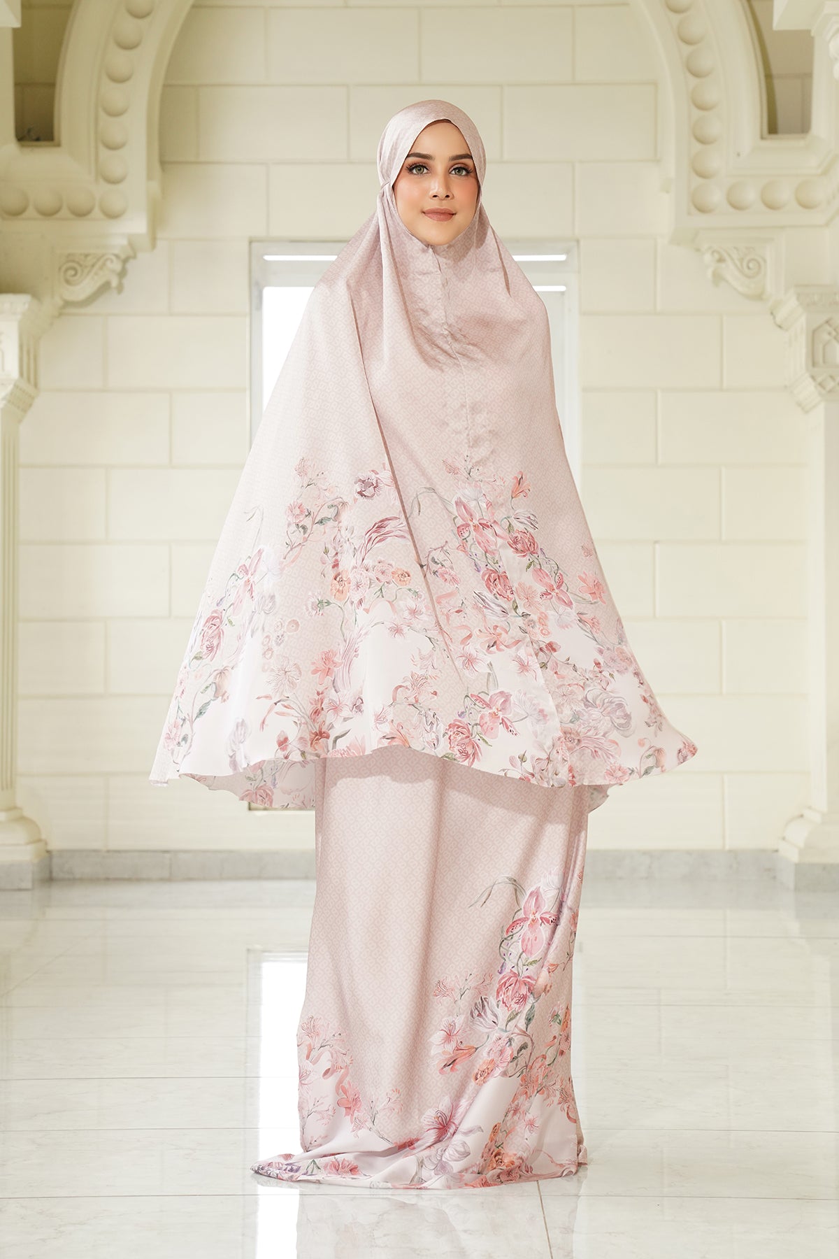 Farra Prayer Robe - Dandelion