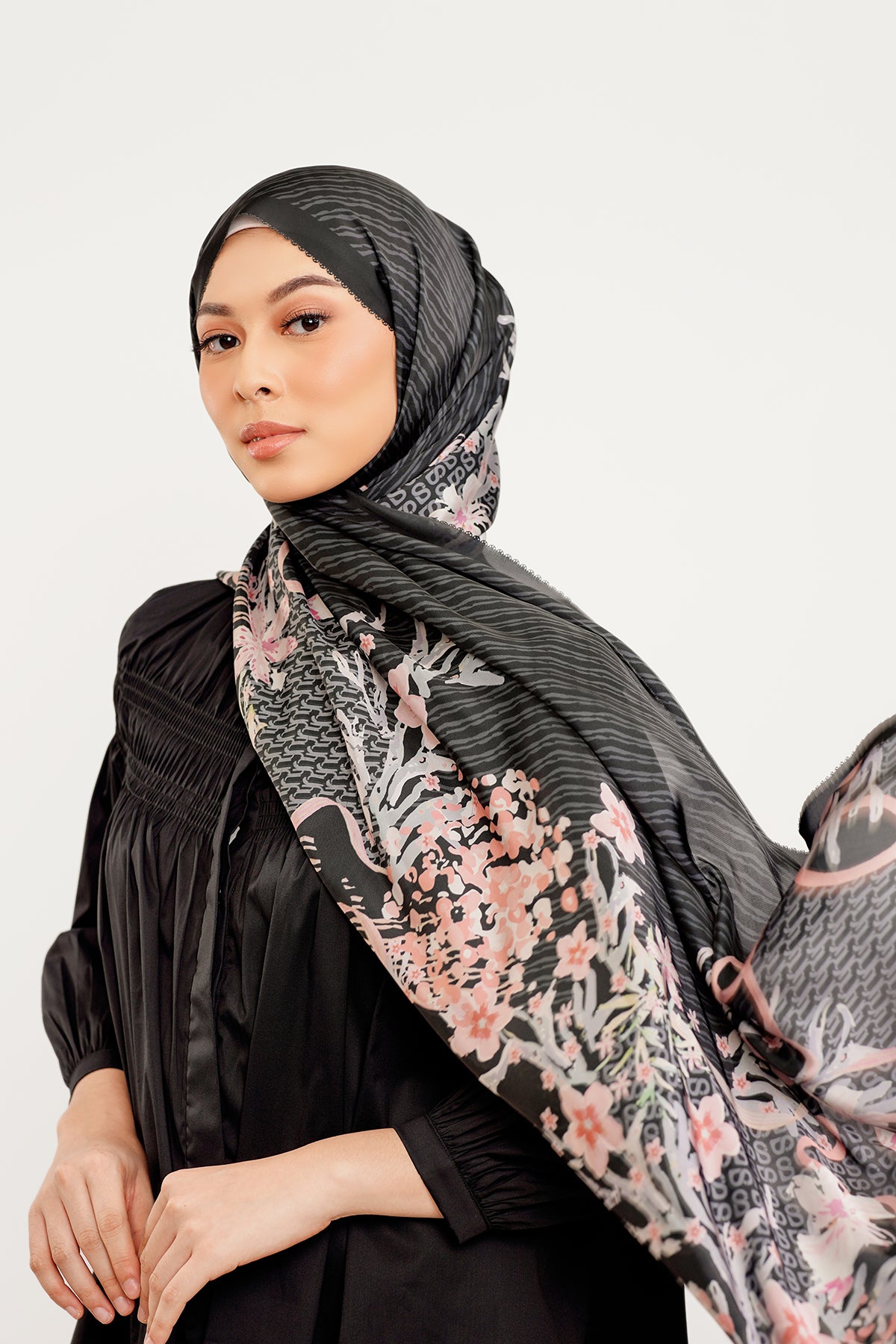 Paradiso Satin Shawl - Charcoal