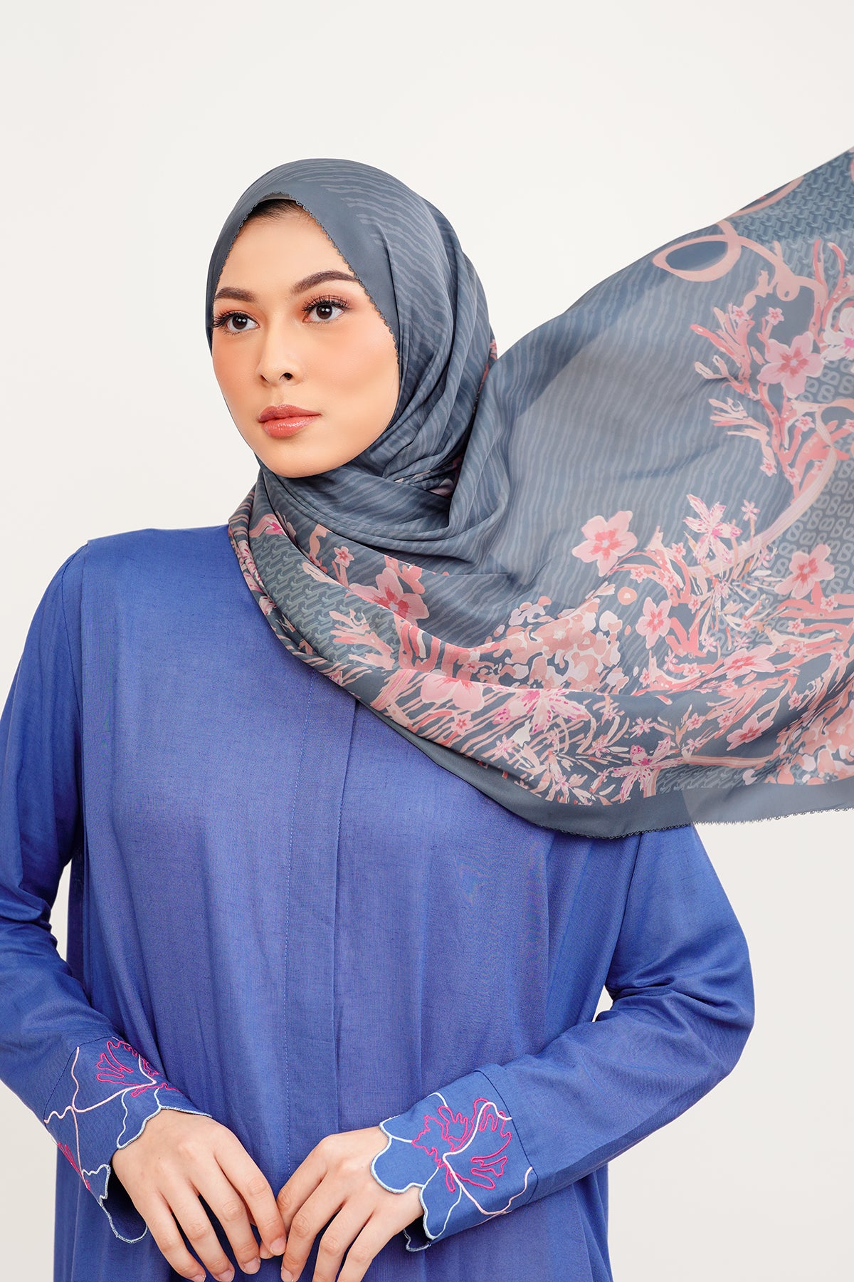 Paradiso Satin Shawl - Hyacinth