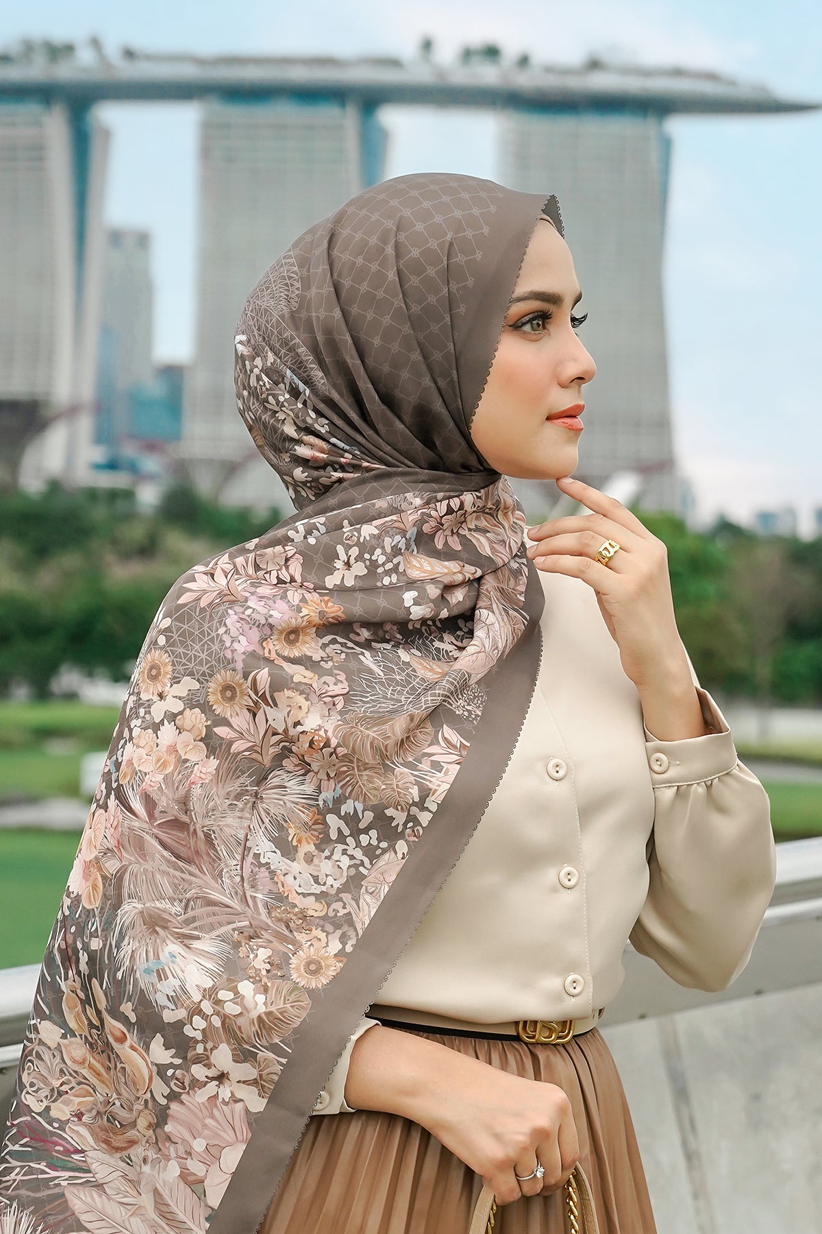 Singapore Satin Shawl - Cinnamon