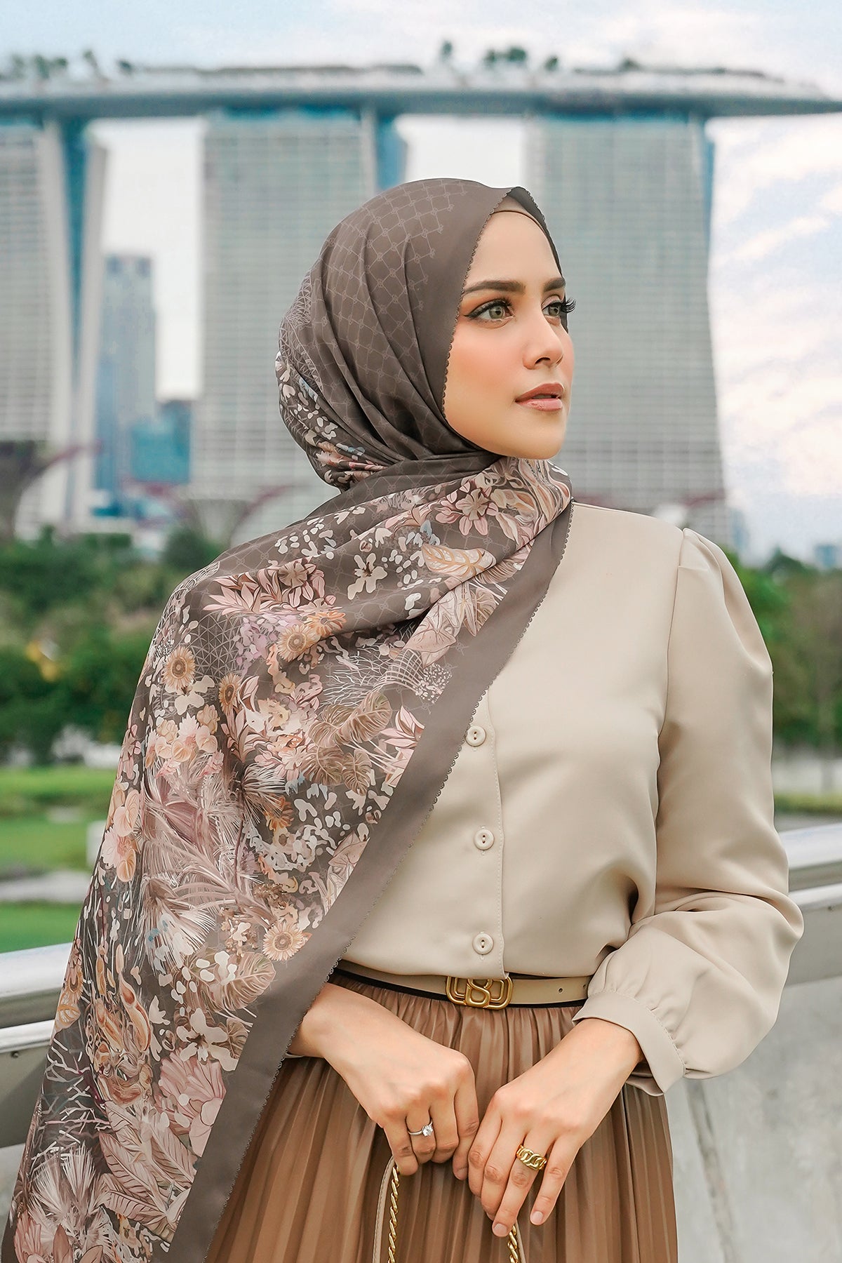 Singapore Satin Shawl - Cinnamon