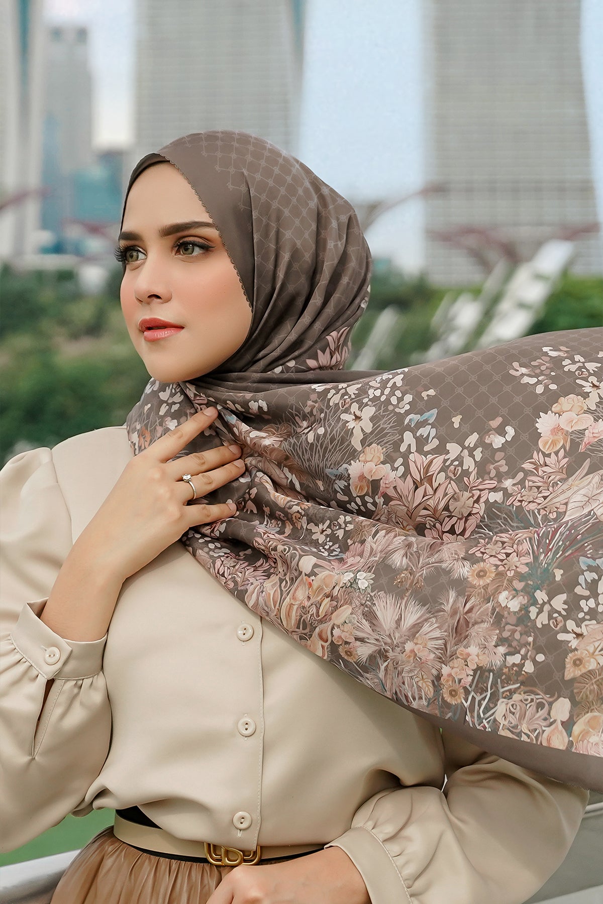 Singapore Satin Shawl - Cinnamon