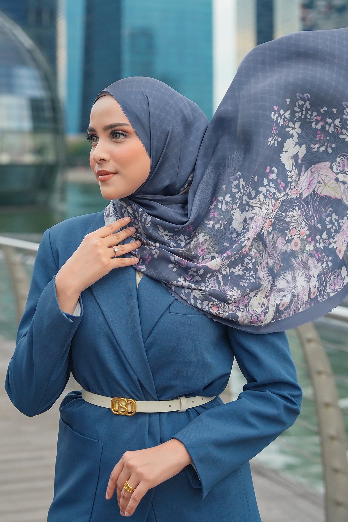 Singapore Satin Shawl - Waterfall