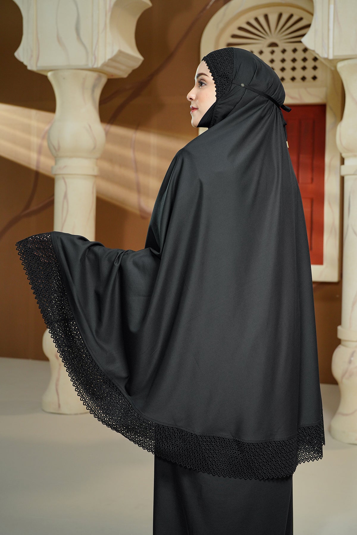 Ultra Fine Lace Prayer Robe - Black