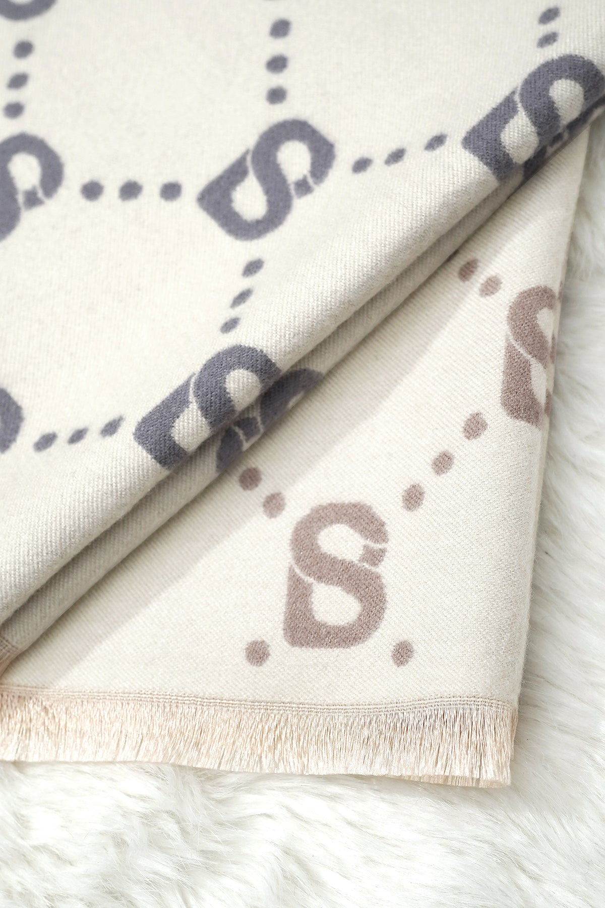 Beverly Neck Scarf - Light Taupe