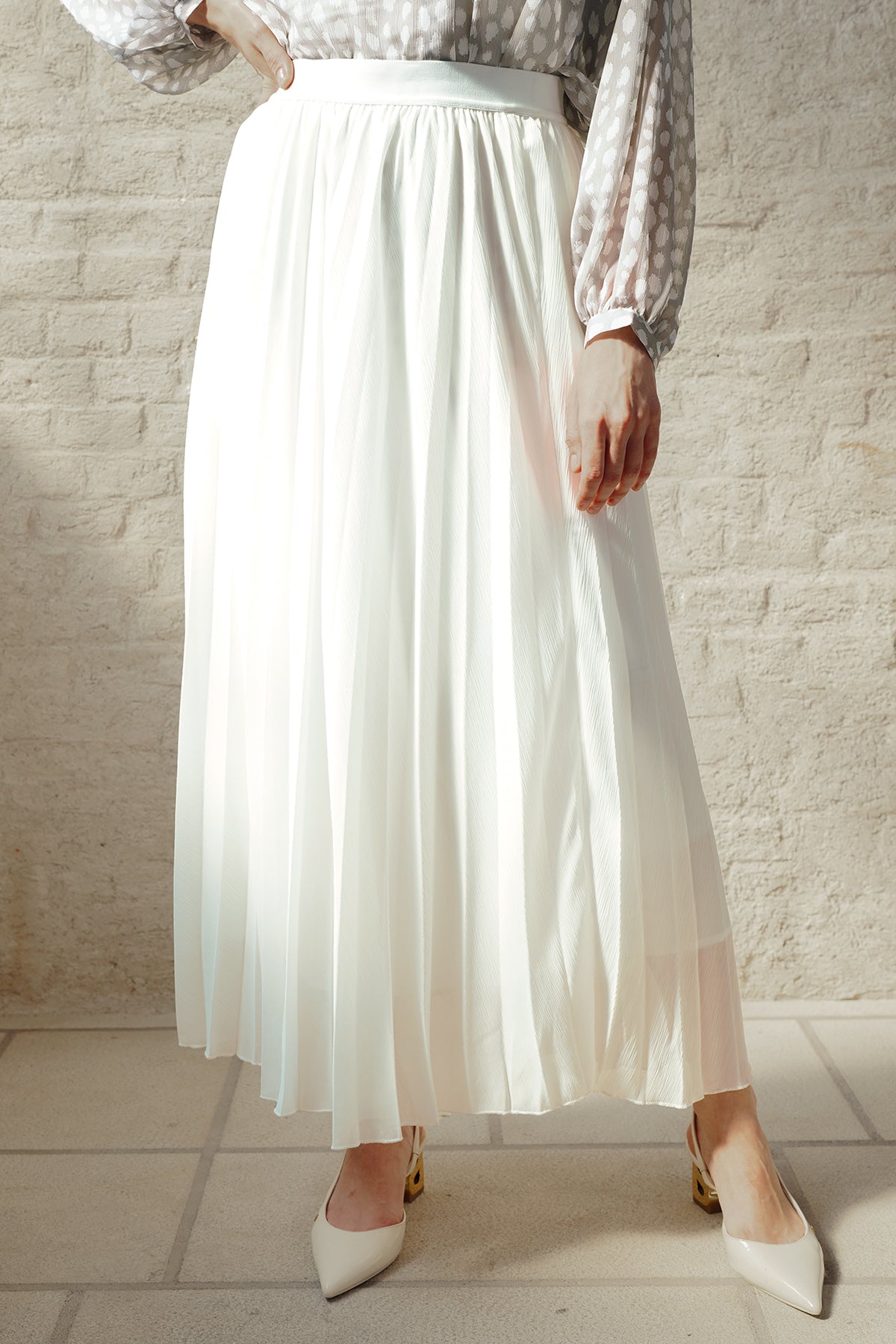 Monnalisa button-detail pleated skirt - White