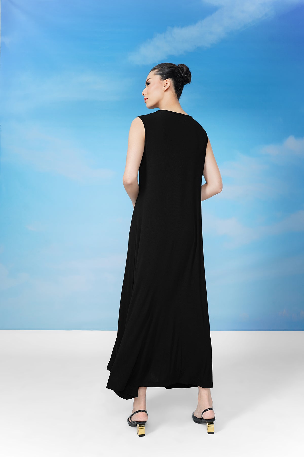 Sleeveless Inner Dress - Black