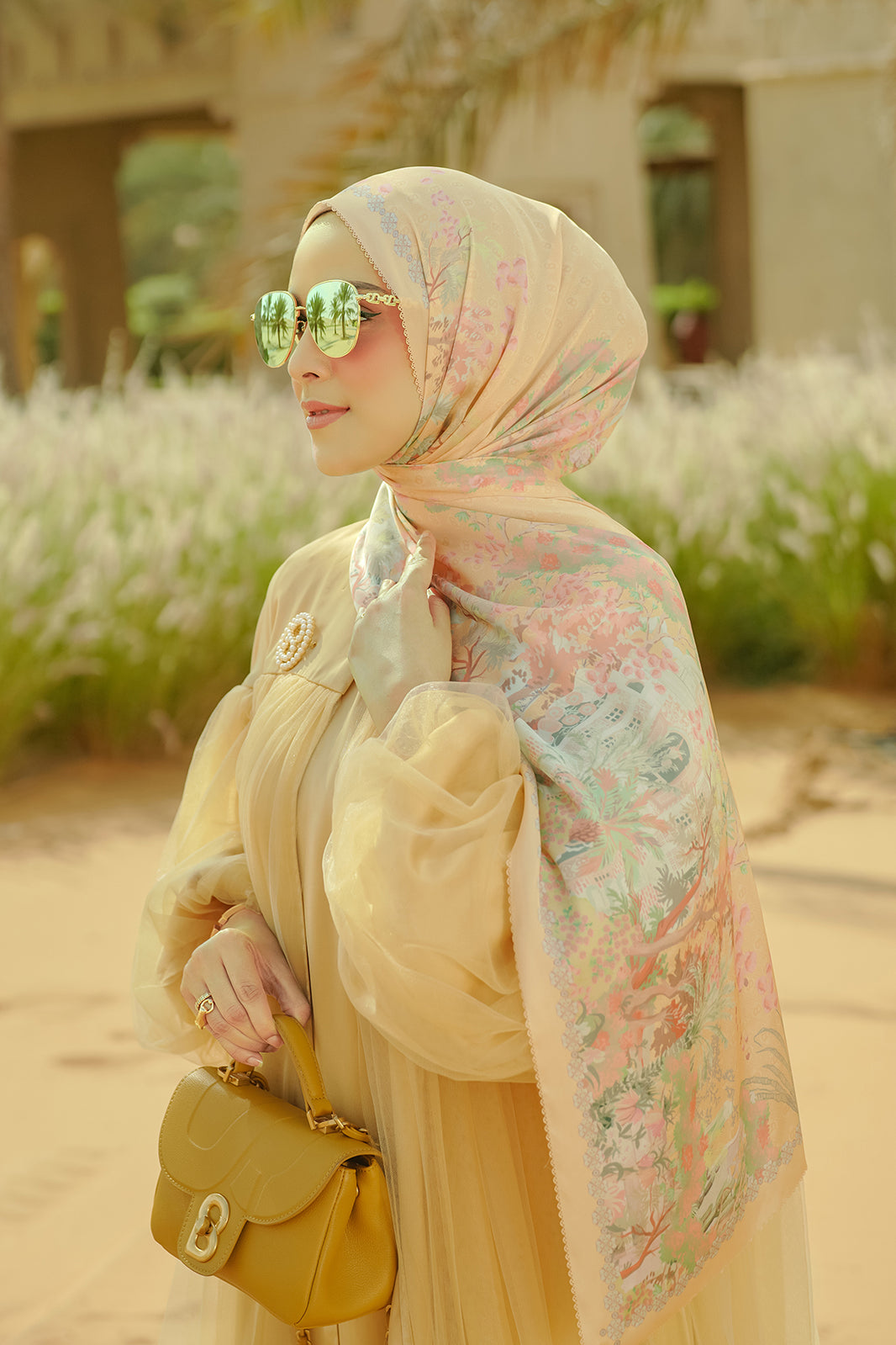 Al-Qasr Series – Buttonscarves