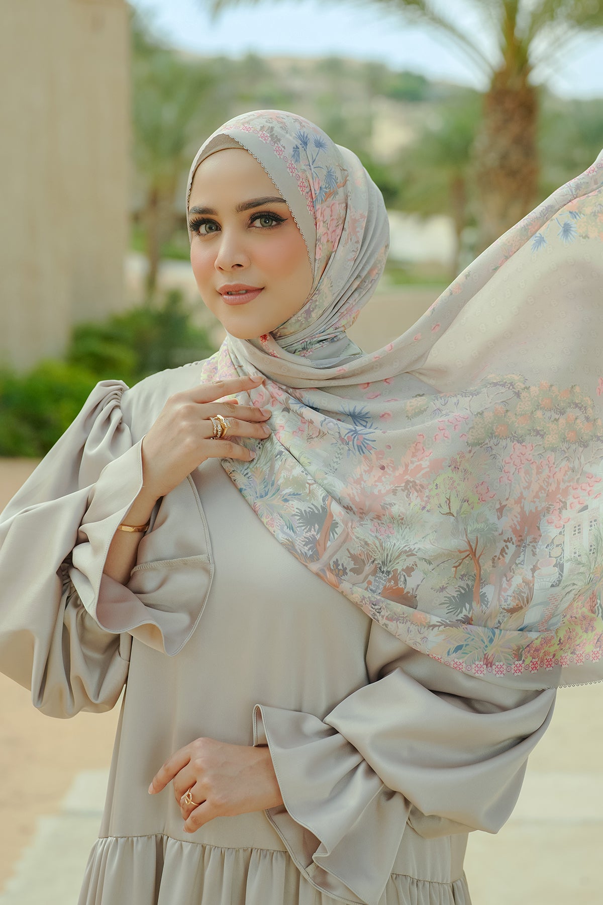 Al Qasr Satin Shawl - Pottery