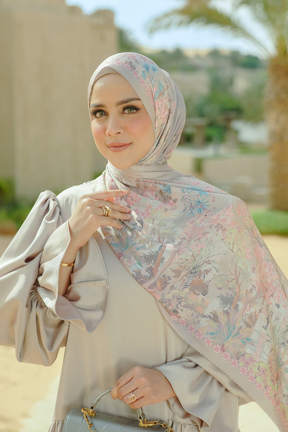 Al Qasr Satin Shawl - Pottery