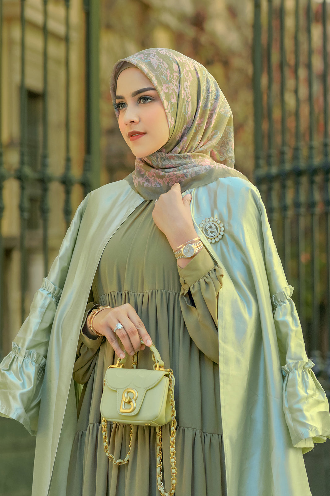 Scarf Edisi The Granada Series – Buttonscarves