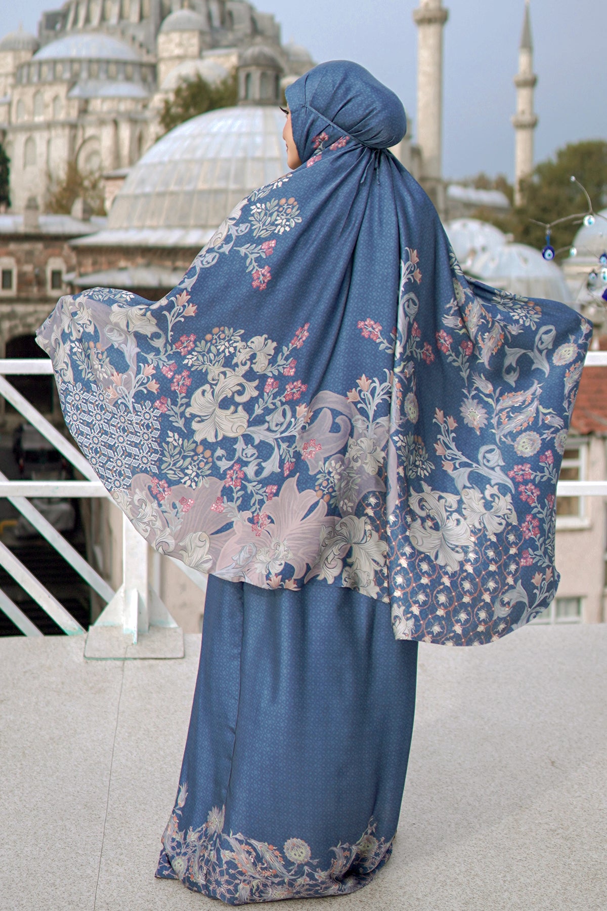 The Topkapi Prayer Robe - Royal Blue