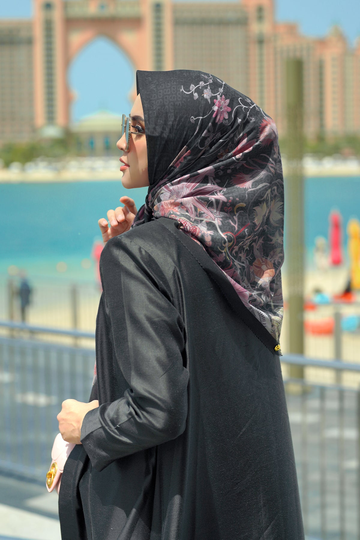 Dubai Voile Square - Black