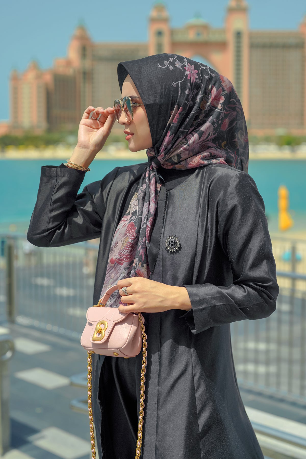 Dubai Voile Square - Black