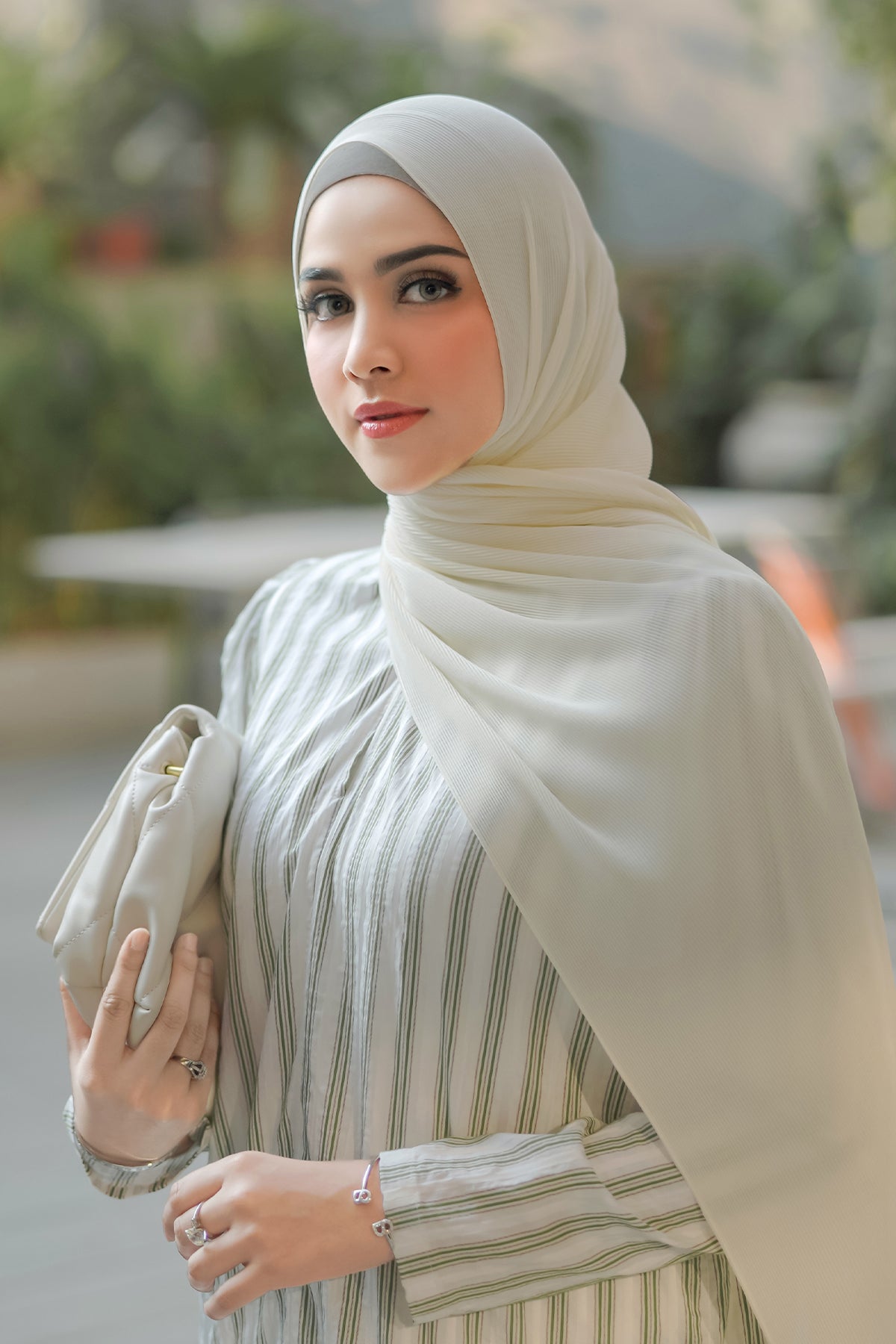 Everyday Pleated Shawl - Ivory