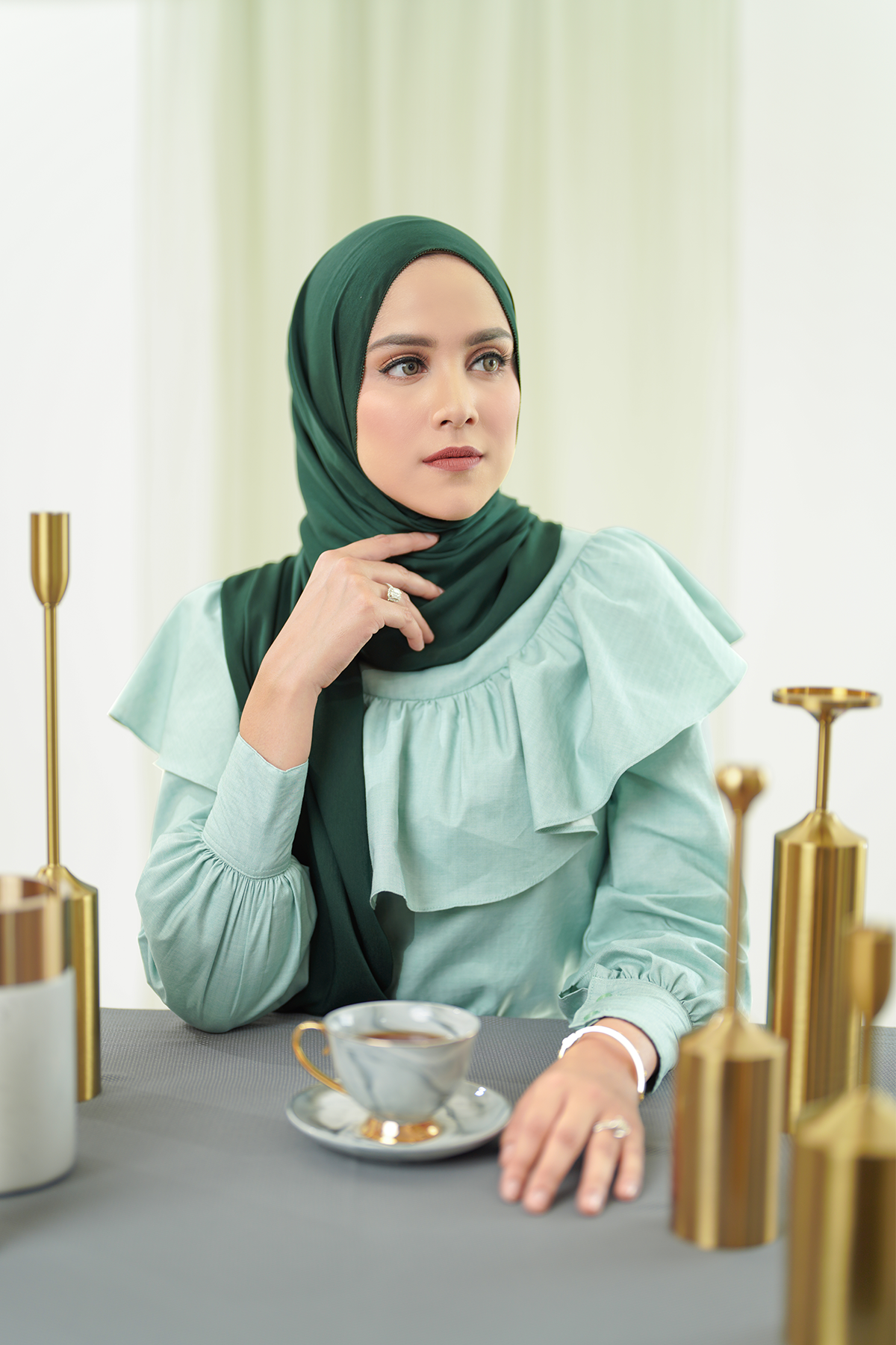 Zara Shawl - Dark Green